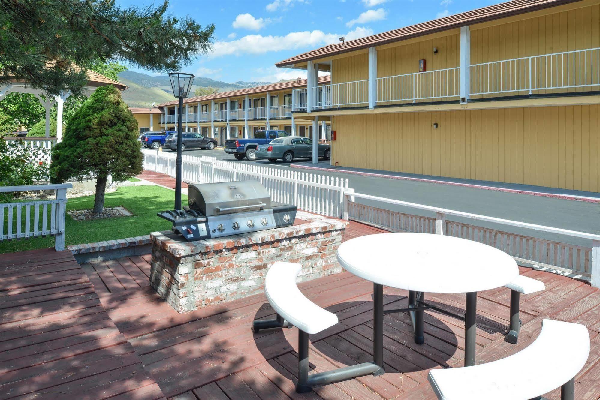 Americas Best Value Inn - Carson City Dış mekan fotoğraf